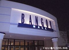 What are some stores in the Bangor Mall?